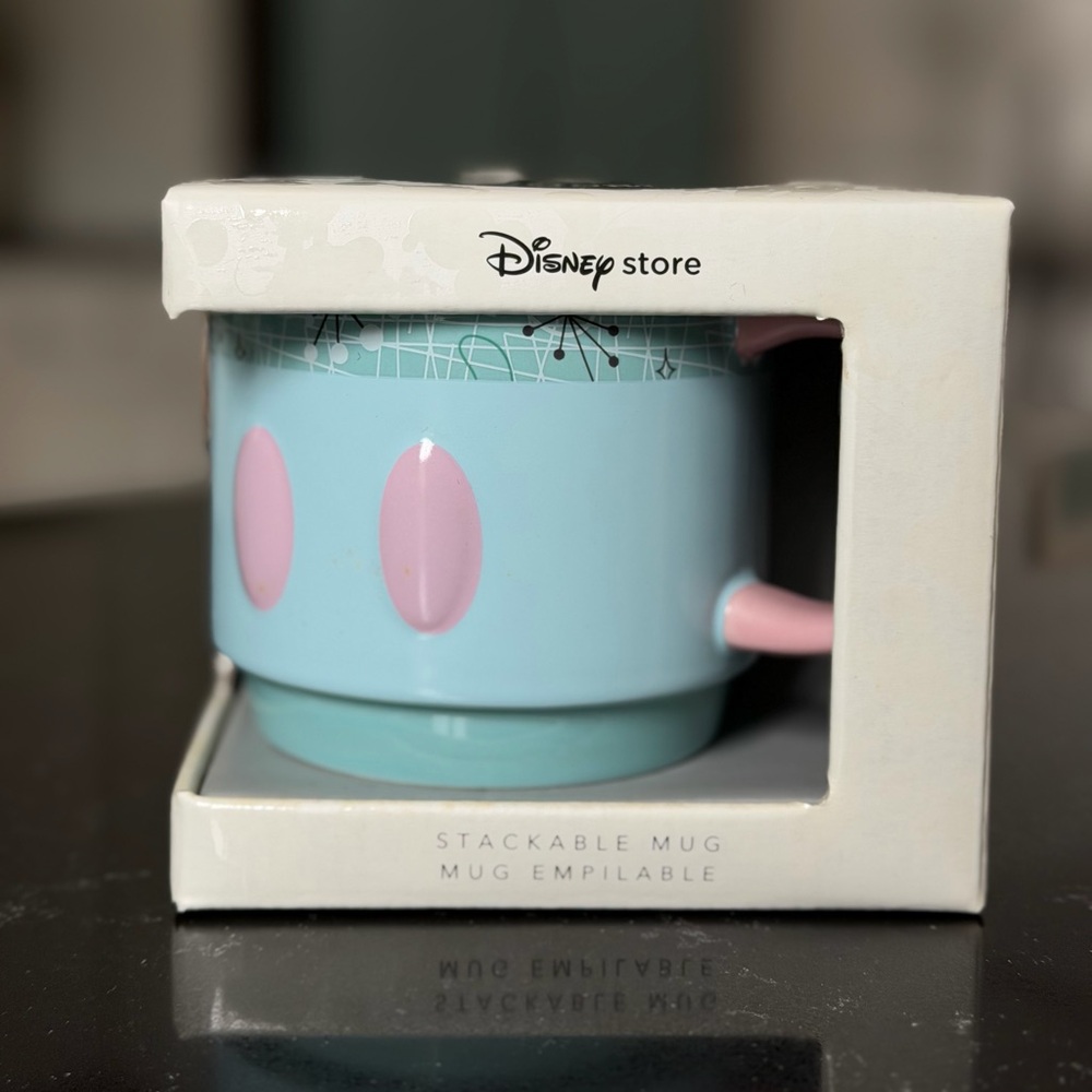 Disney Mickey Mouse Memories Mug 5/12 - Picture 2 of 3